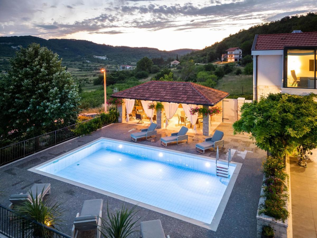 Krolo Villa&Wine Trilj Εξωτερικό φωτογραφία